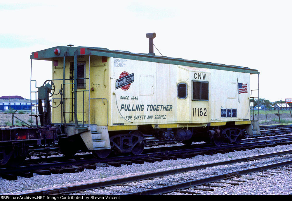 Chicago & NorthWestern caboose CNW #11162